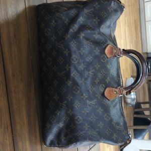 Authentic LV Speedy 45.  Gently used